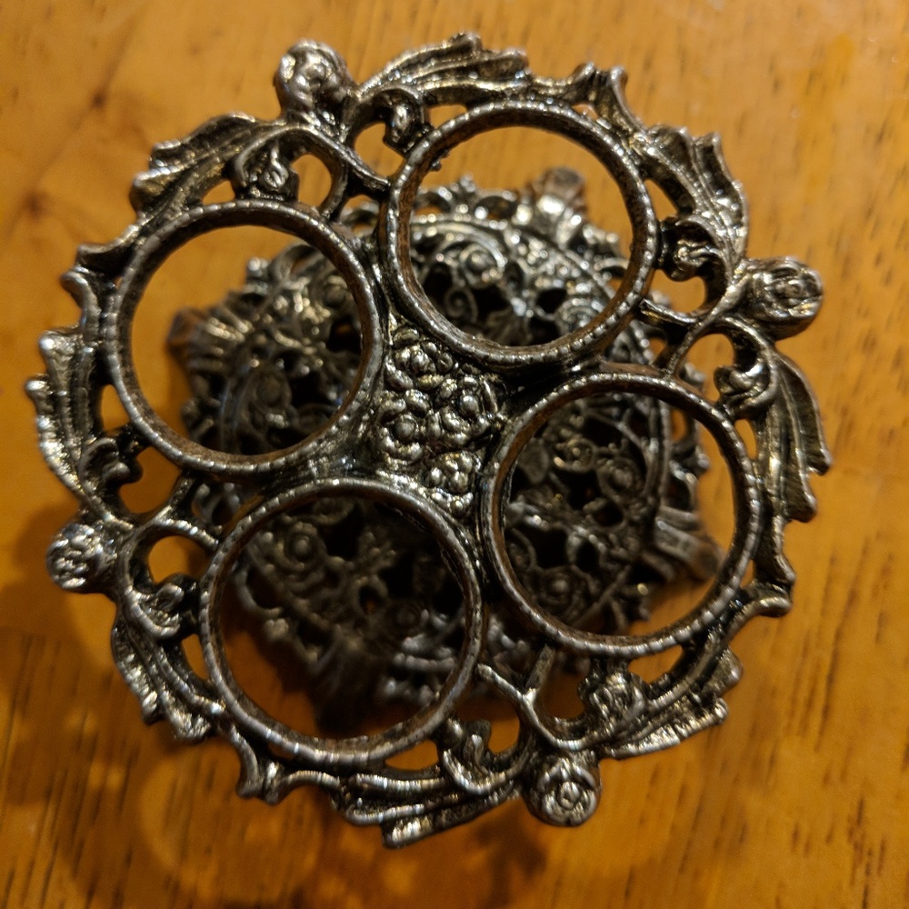 Vintage Lipstick Holder: Melba